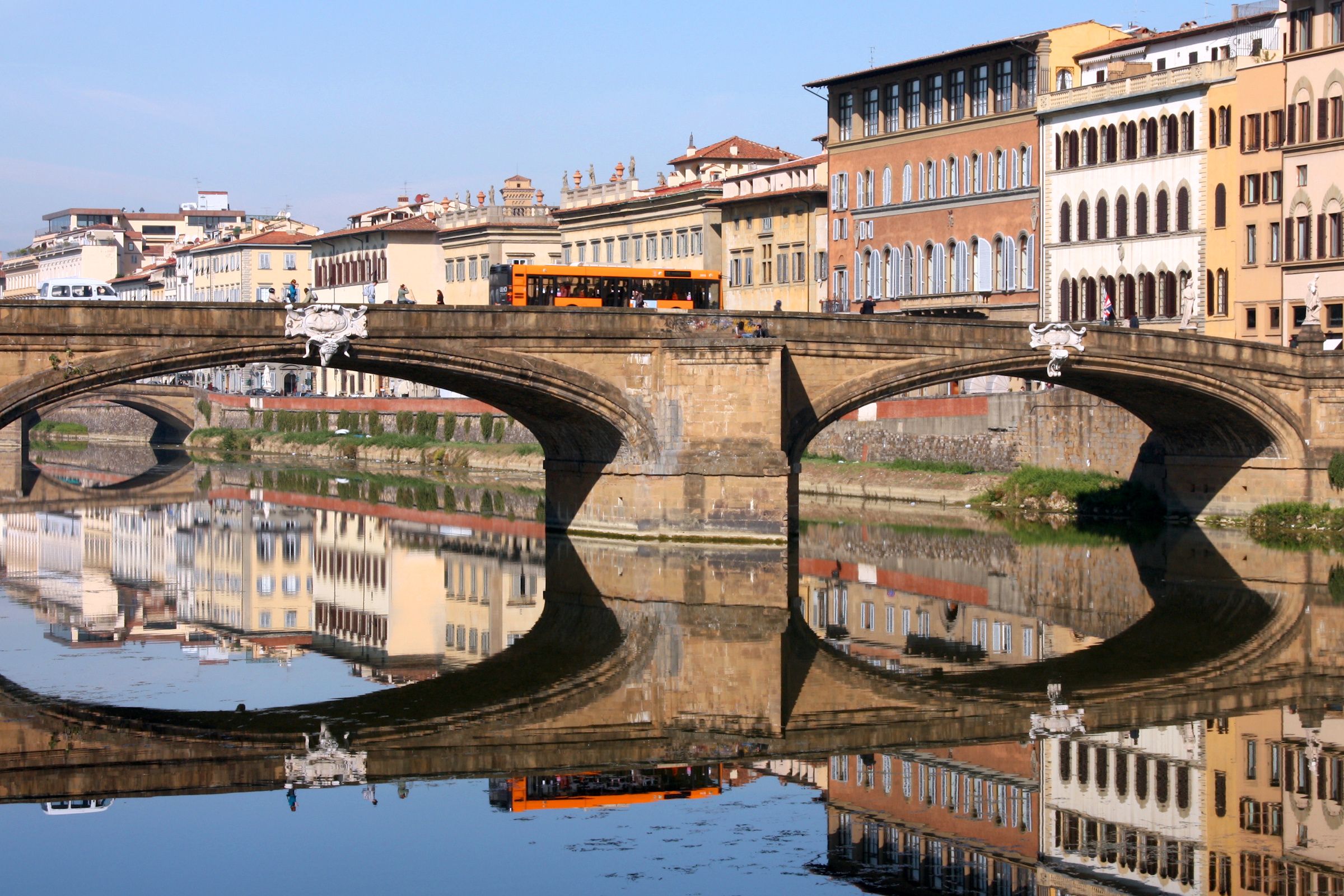 Nahverkehr in Florenz – zu Fuß, Tram & Bus